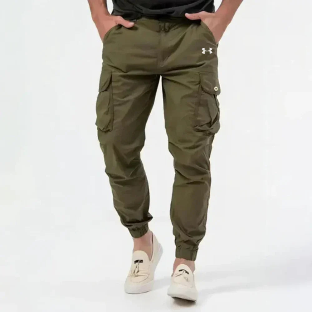 UA - Men's Slim Fit Cargo Joggers - Limited Edition
