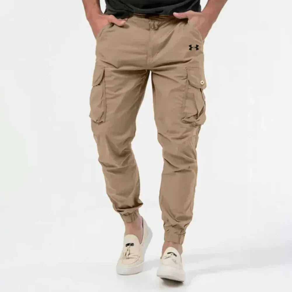 UA - Men's Slim Fit Cargo Joggers - Limited Edition